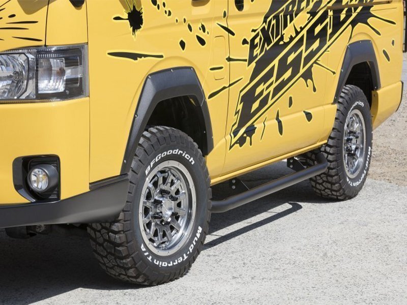 CRS ESSEX EXTREME オーバーフェンダー(25mm) ホワイトパール(070) ハイエース 200系 1~6型 ナロー・ワイド共通 個人宅配送不可拍卖
