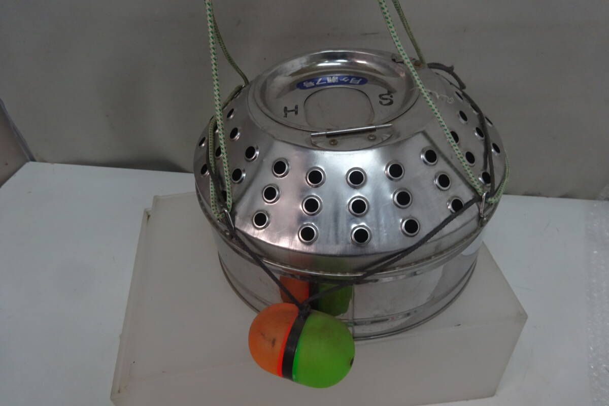 ★106)釣り道具・鮎釣り オトリ缶7号 Ф27㎝ 箱、説明書なし※中古品/使用感現状品■80拍卖