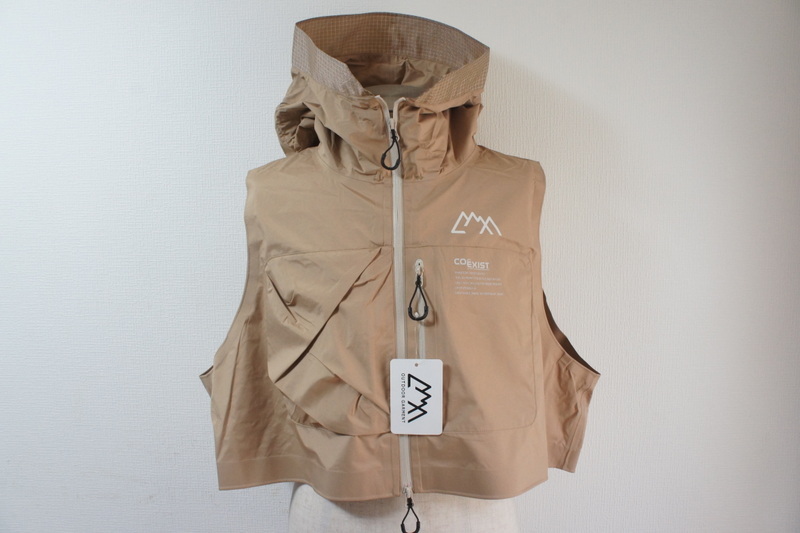 即決新品★CMF OUTDOOR GARMENTコムフィアウトドアガーメント★XL CMF2201‐V01C PHANTOM VEST COEXIST 拍卖