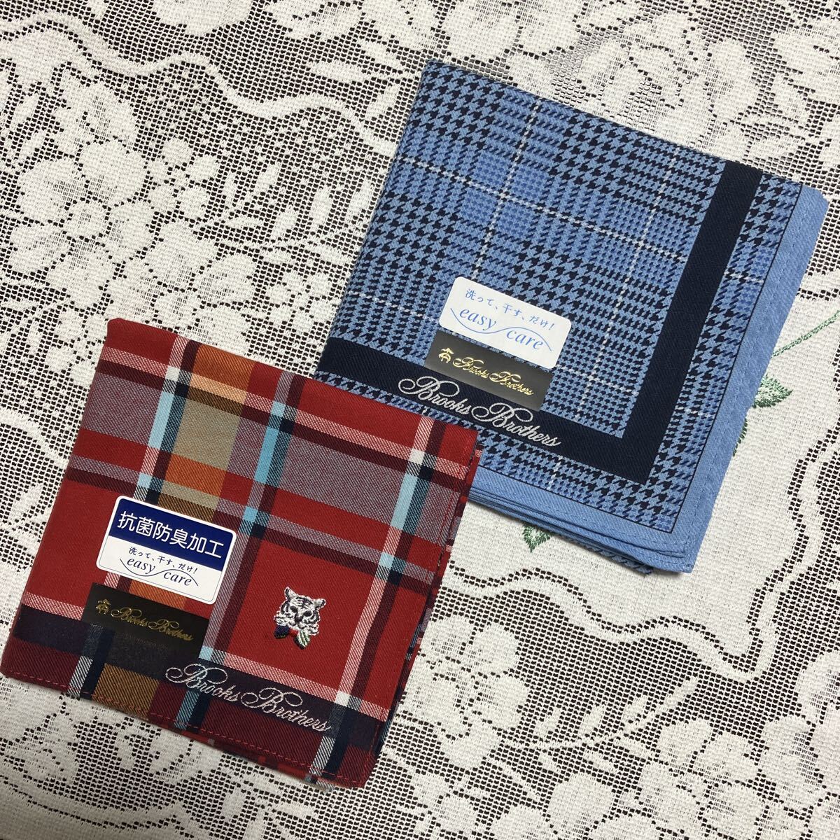 送料無料 ブルックスブラザーズメンズハンカチ2枚セット♪♪ ブランドハンカチ 素敵なメンズに 紳士用拍卖