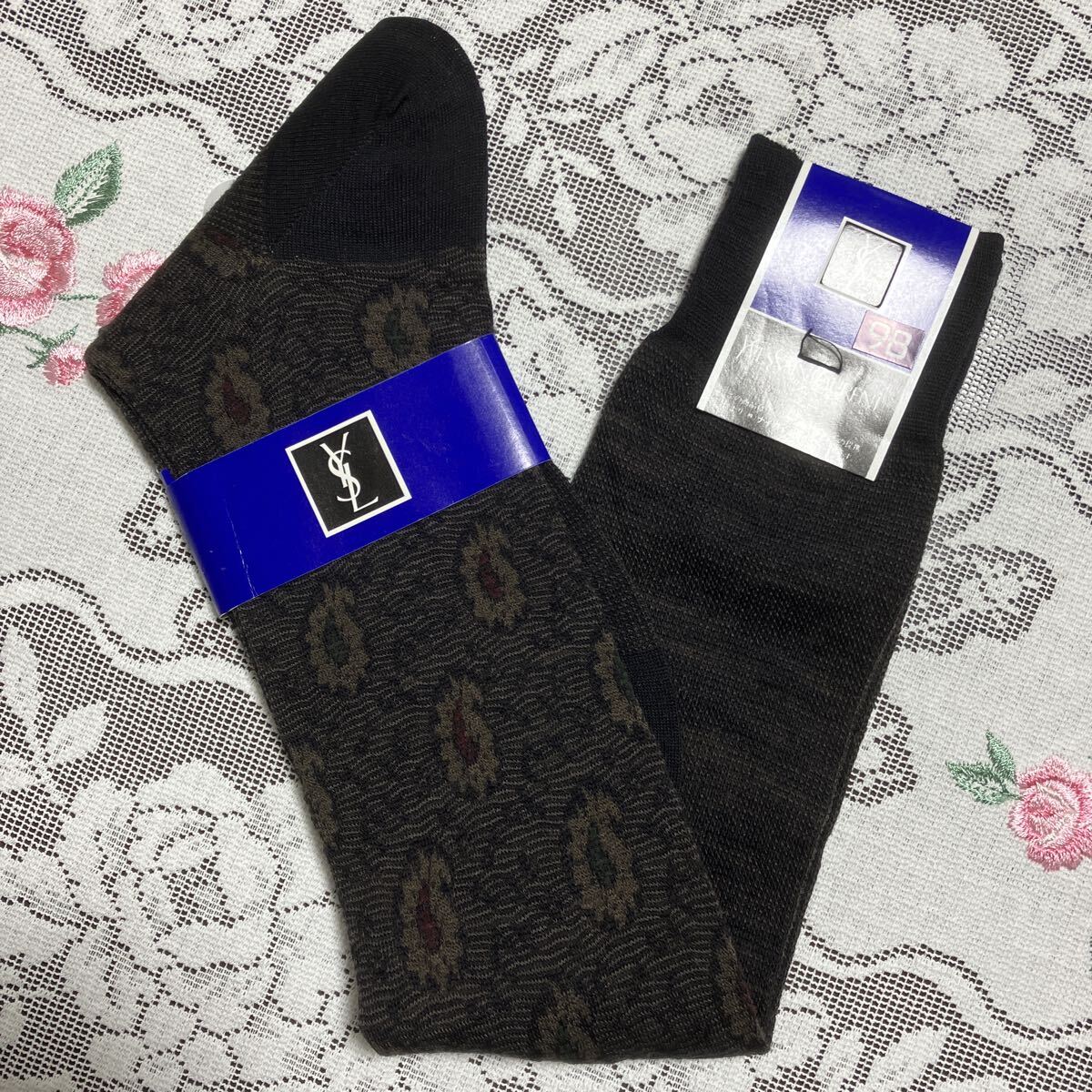 送料無料 イブサンローランハイソックス ロングホーズ♪♪ ペイズリー柄 素敵なメンズに 紳士用拍卖