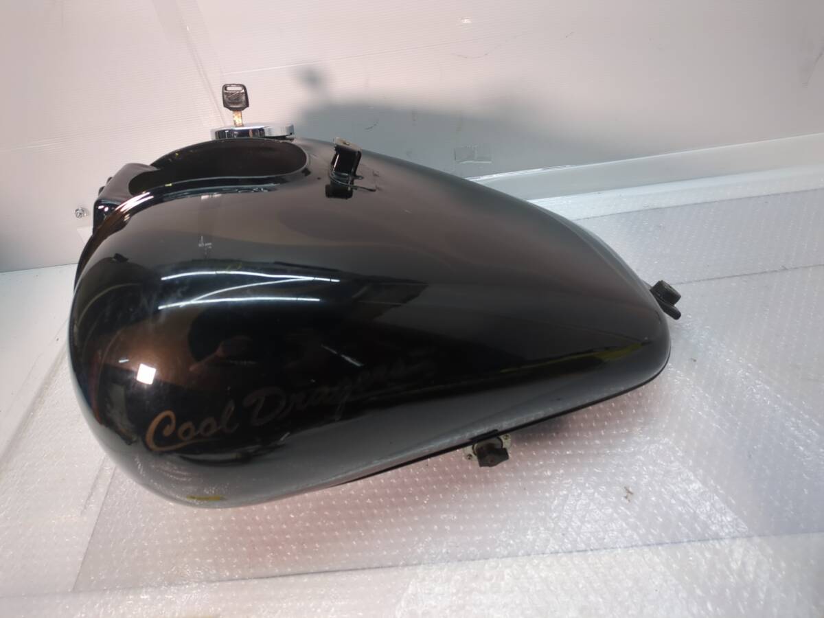 バルカン400 VULCAN400ドリフター 純正タンク 純正 燃料タンク 拍卖