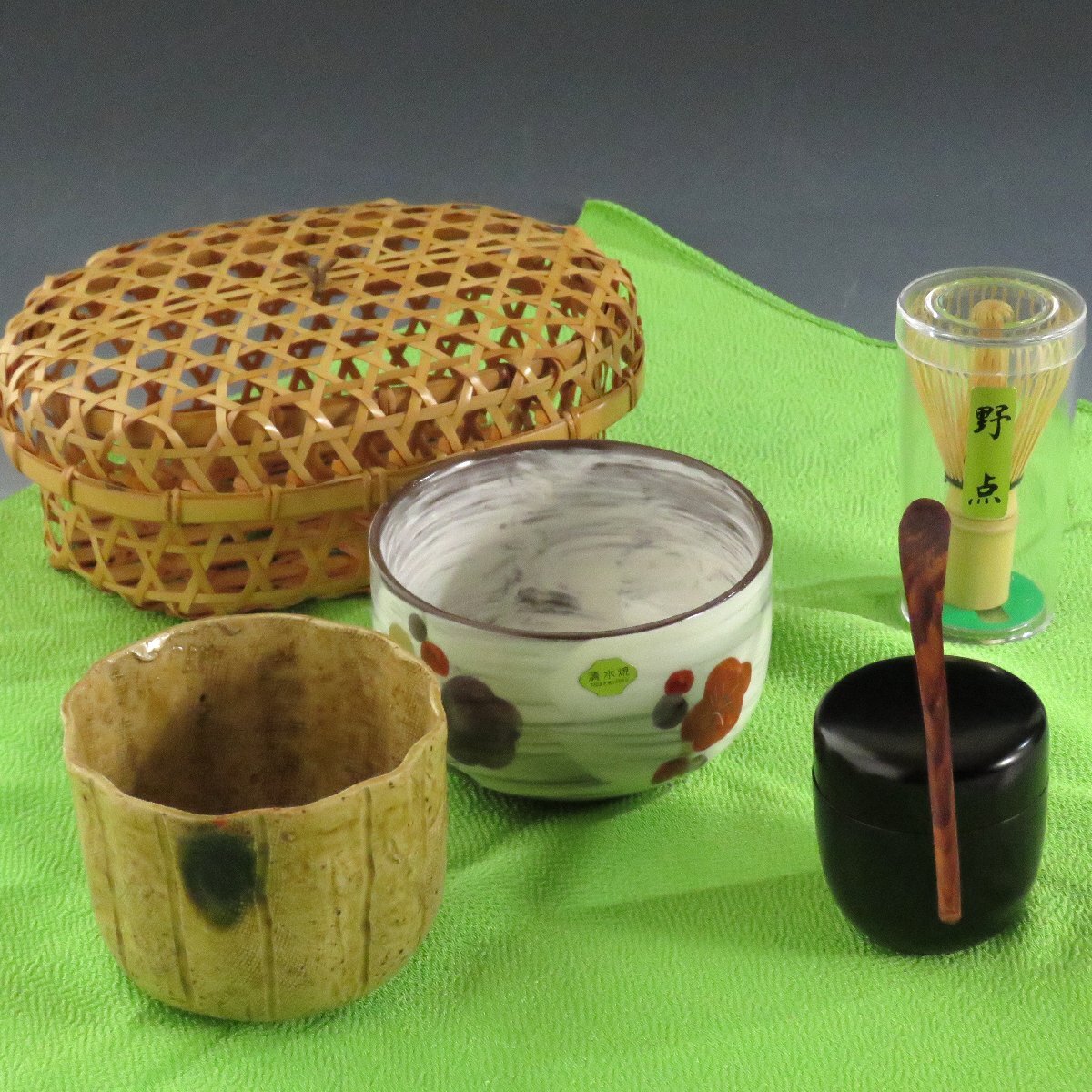 ◆◇小さな茶道具セット 入子茶碗 茶器 茶杓 新品茶筅 5点揃え◇◆茶道具 chado ware dbsy10093-s拍卖