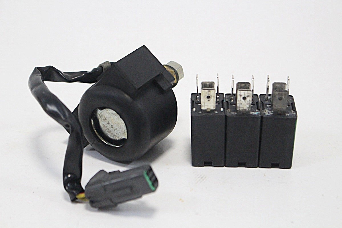 車体取り外し品 Ducati ドゥカティ 2007年 1098S 純正リレー バイクパーツ 10-G010Y/1/060拍卖