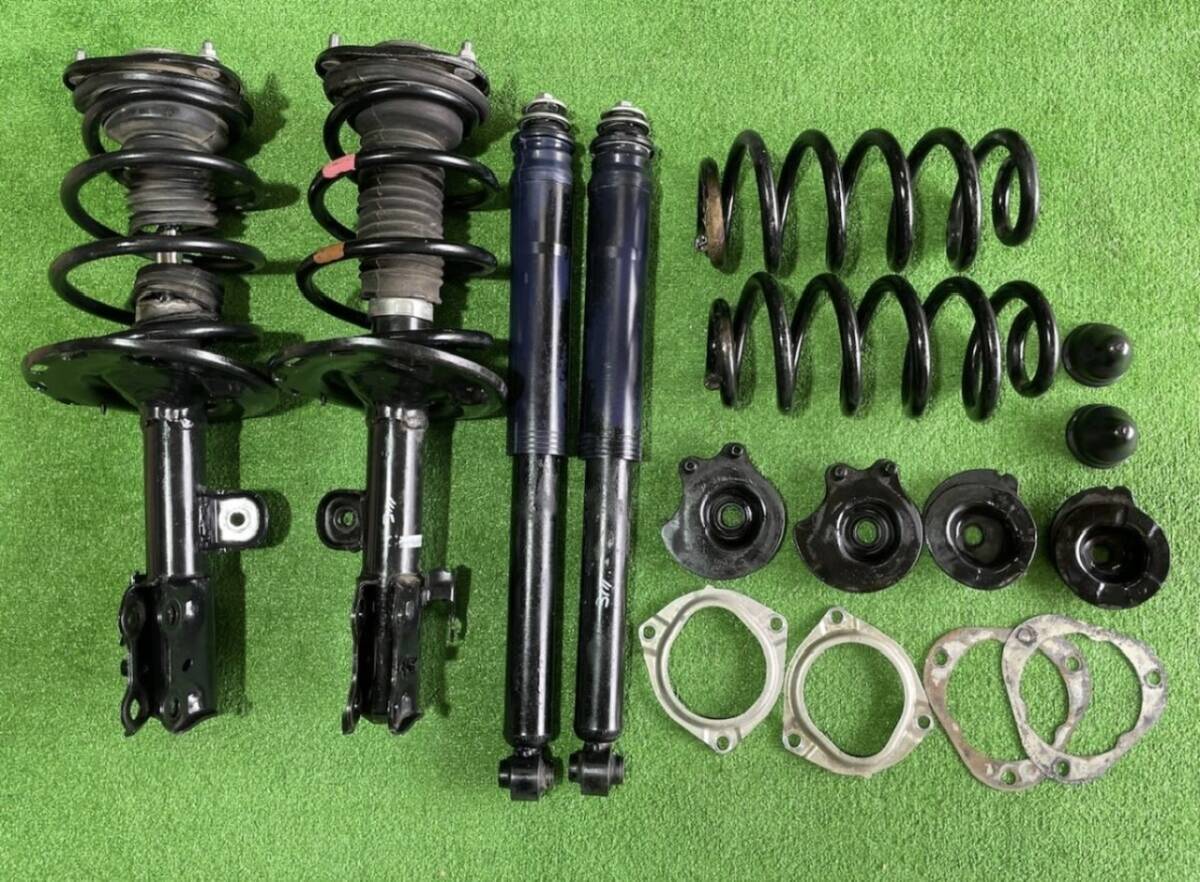 美品 トヨタ ACR50 ACR55 エスティマ ANH20W GGH20W アルファード ヴェルファイア ショック サスペンション 1台分 .. オイル漏れなし…3111拍卖