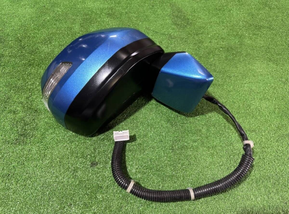 ホンダ ステップ ワゴン スパーダ RK5 RK6 ステップワゴン ウインカー 右 ドアミラー サイドミラー 点灯確認済。。。3057拍卖