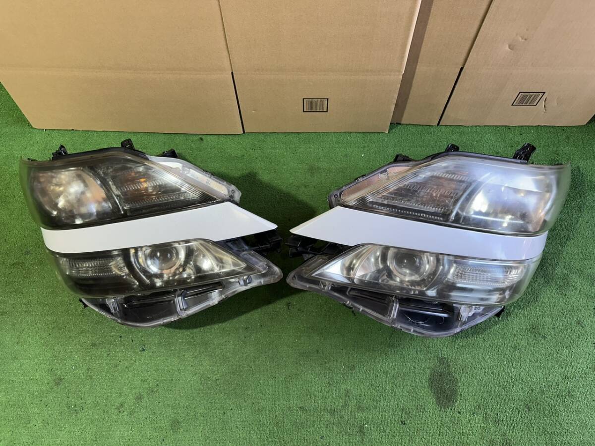 トヨタ 20系 ヴェルファイア GGH20W GGH25W ANH20W 純正 HID ヘッドライト 左右 セット ICHIKOH 58-24 バラスト 付き 動作確認済み . 10201拍卖