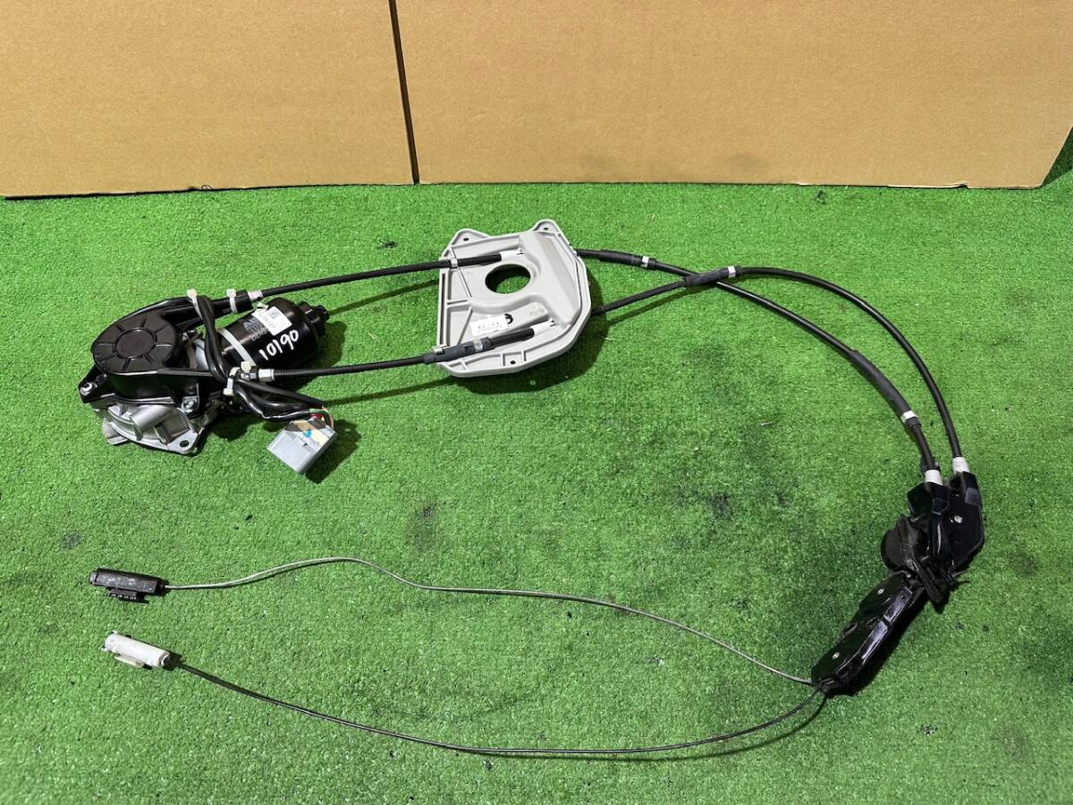 トヨタ アルファード ANH10 後期型 純正 リア 左 ドア パワー スライド モーター 動作確認済み … 10190拍卖