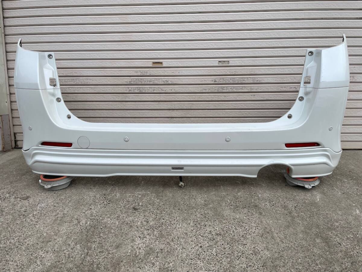 ヴェルファイア 20系 GGH20W GGH25W ANH25W ANH20W 前期 リア バンパー/ソナーセンサー ADMIRATION スポイラー付き カラー 070 … 00212拍卖