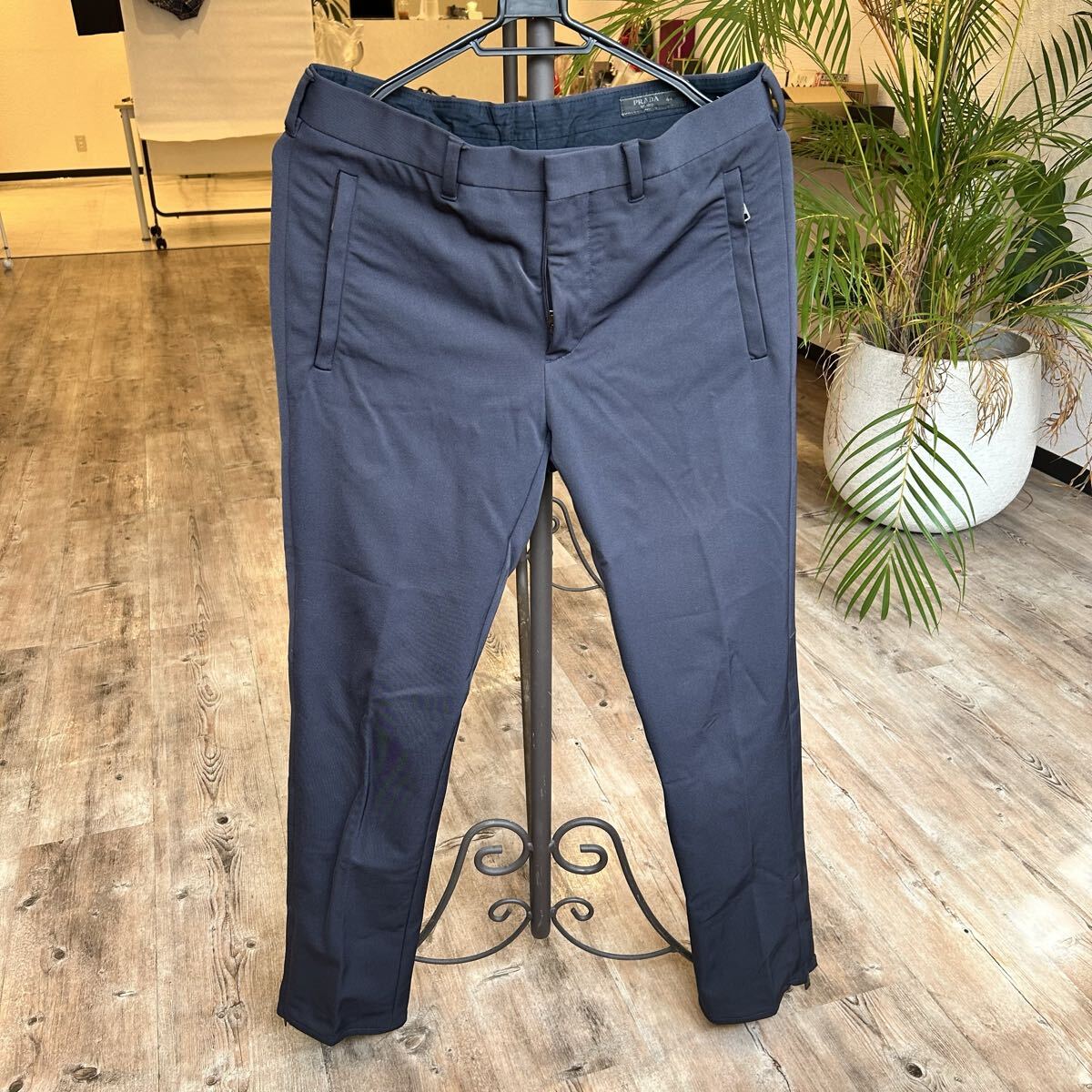 PRADA プラダ 裾ジップ スラックス サイズ 44 パンツ ブラック 黒拍卖