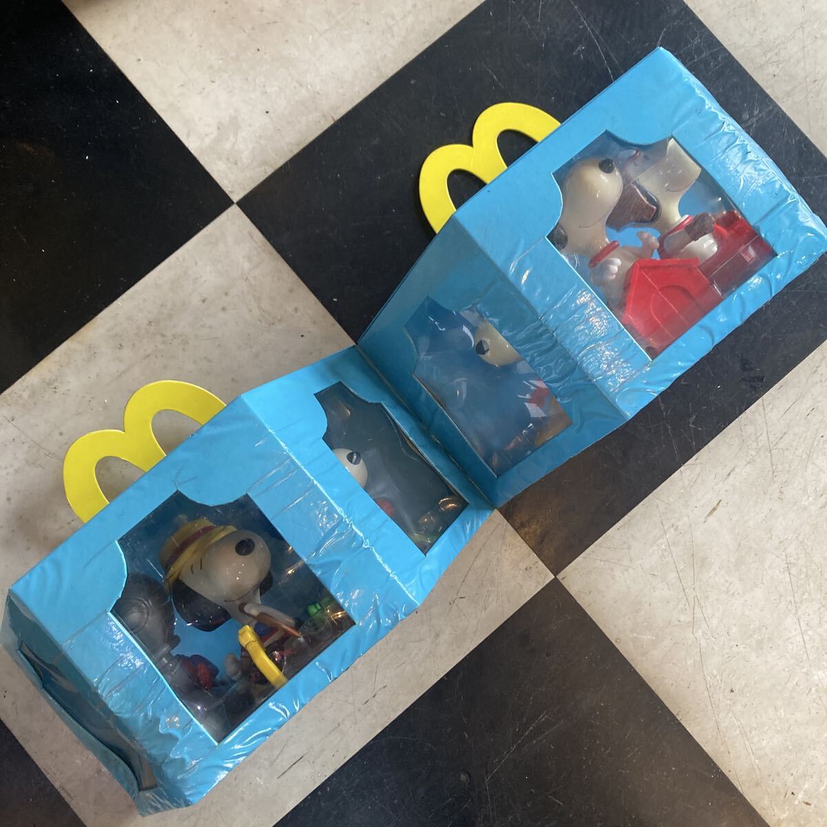 当時物 マクドナルド スヌーピー フィギュア 6体セット ケース付き SNOOPY ハッピーセット ピーナッツ拍卖