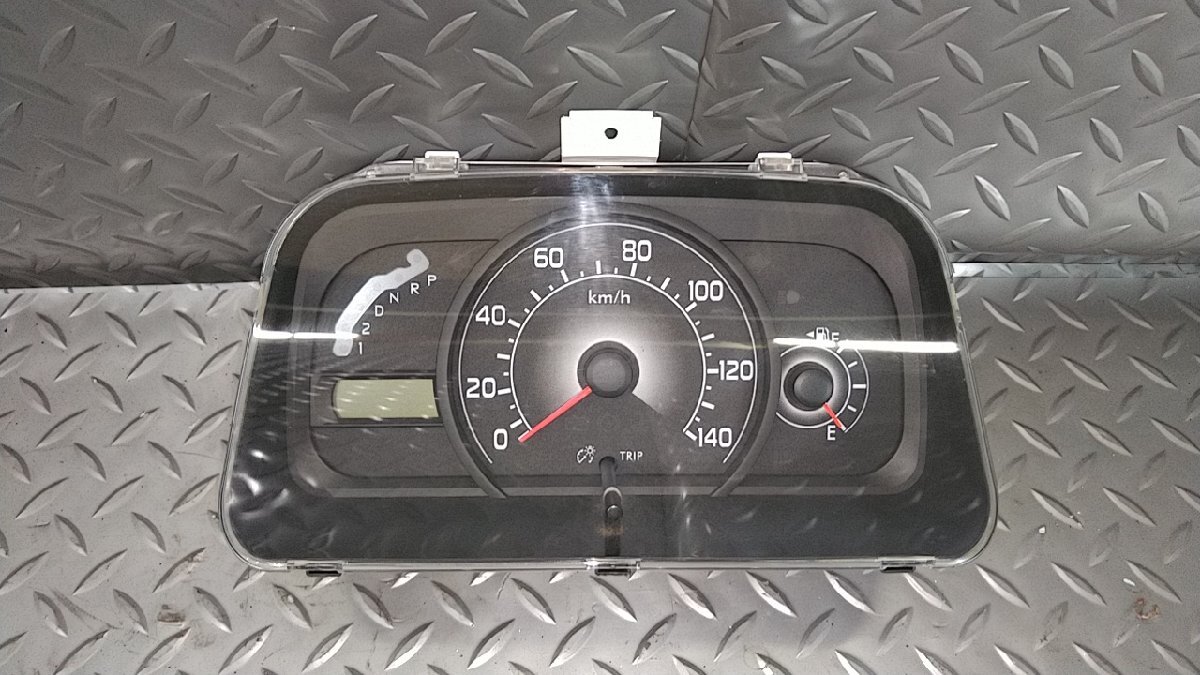 TV2 サンバー 純正 スピードメーター NS-T110-D 走行距離75000㌔ 3速AT車拍卖