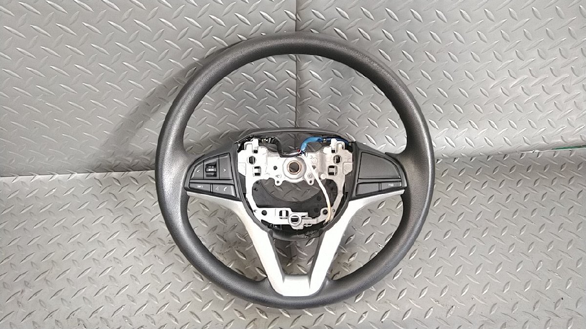 MK53S スペーシア 純正 ステアリングホイール/ハンドル GS131-16030 ウレタン拍卖