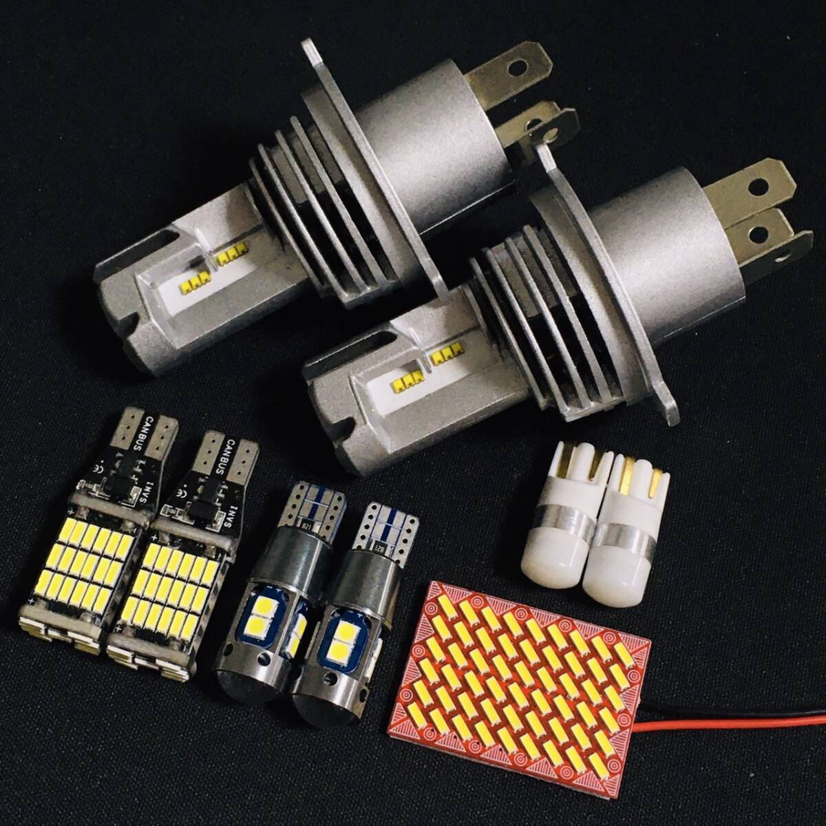 エッセ L235S L245S 超爆光 新型 4014SMD 基板 LED ルームランプ H4ヘッドライト バックランプ ナンバー灯 ポジション球 ホワイト拍卖