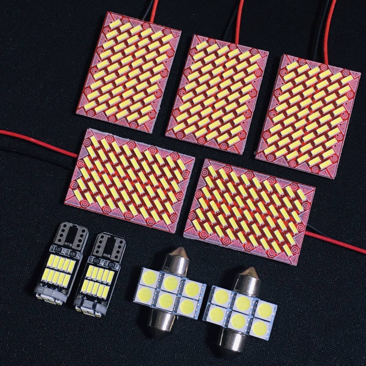 デリカ D:5 アーバンギア CV1W 超爆光 LED ルームランプ 新型 4014SMD パネル 基板 室内灯 パーツ ライト アクセサリ ホワイト拍卖