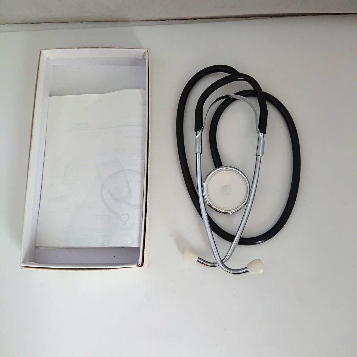 聴診器 取説・箱入り 株式会社三恵 当時物 現状品ぷらみ1027 94拍卖