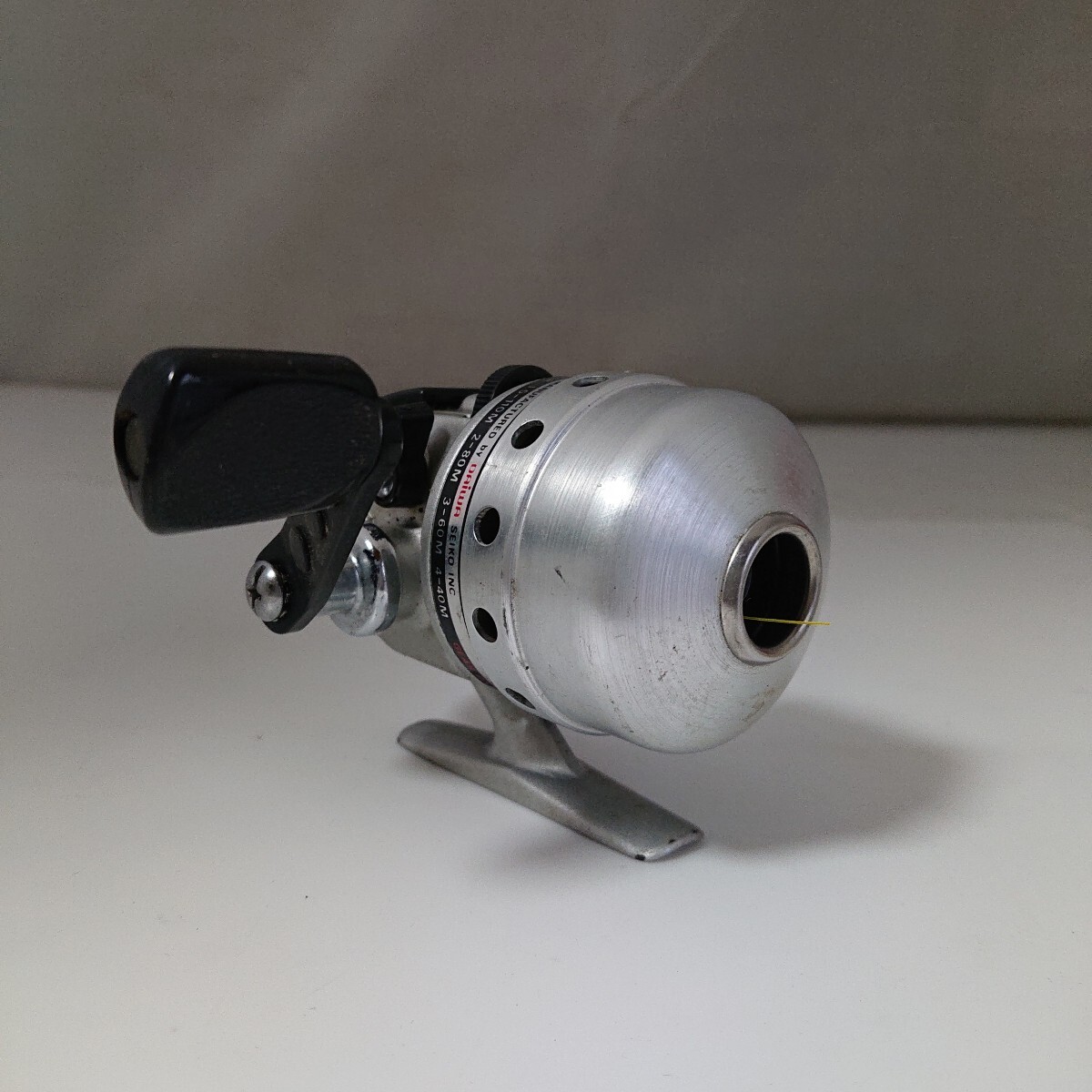 【リール】 DAIWA SPINCAST ST-20 箱無し レジャー フィッシング 当時物 現状品 ぷらみ 1027 112拍卖