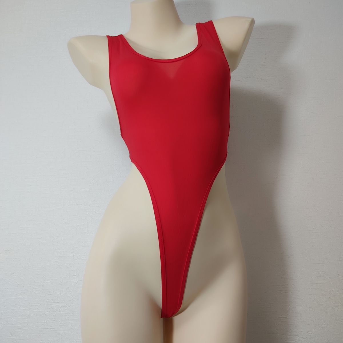 89*レオタード(M)★超ハイレグTバック光沢レッド赤 薄地★伸縮性あり男性も拍卖