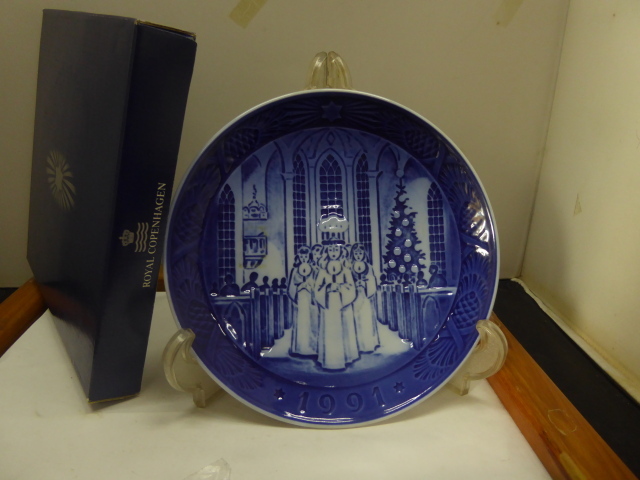 未使用1991年ロイヤルコペンハーゲンイヤープレートサンタルチア箱拍卖