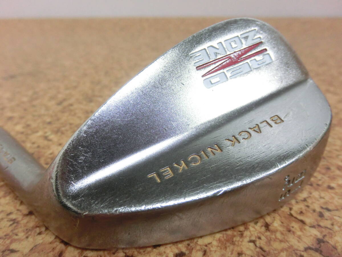 ♪メーカー不明 RED ZONE BLACK NICKEL レッドゾーン ウェッジ 52° LB スチールシャフト Dynamic Gold FLEX-? 中古品♪F2907拍卖
