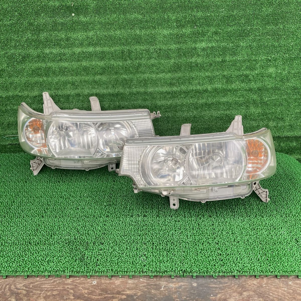 タント (Daihatsu / ダイハツ) L350S 純正 ヘッドライト ヘッドランプ左右セット L360S(FL350S-FR709-R49-01)拍卖