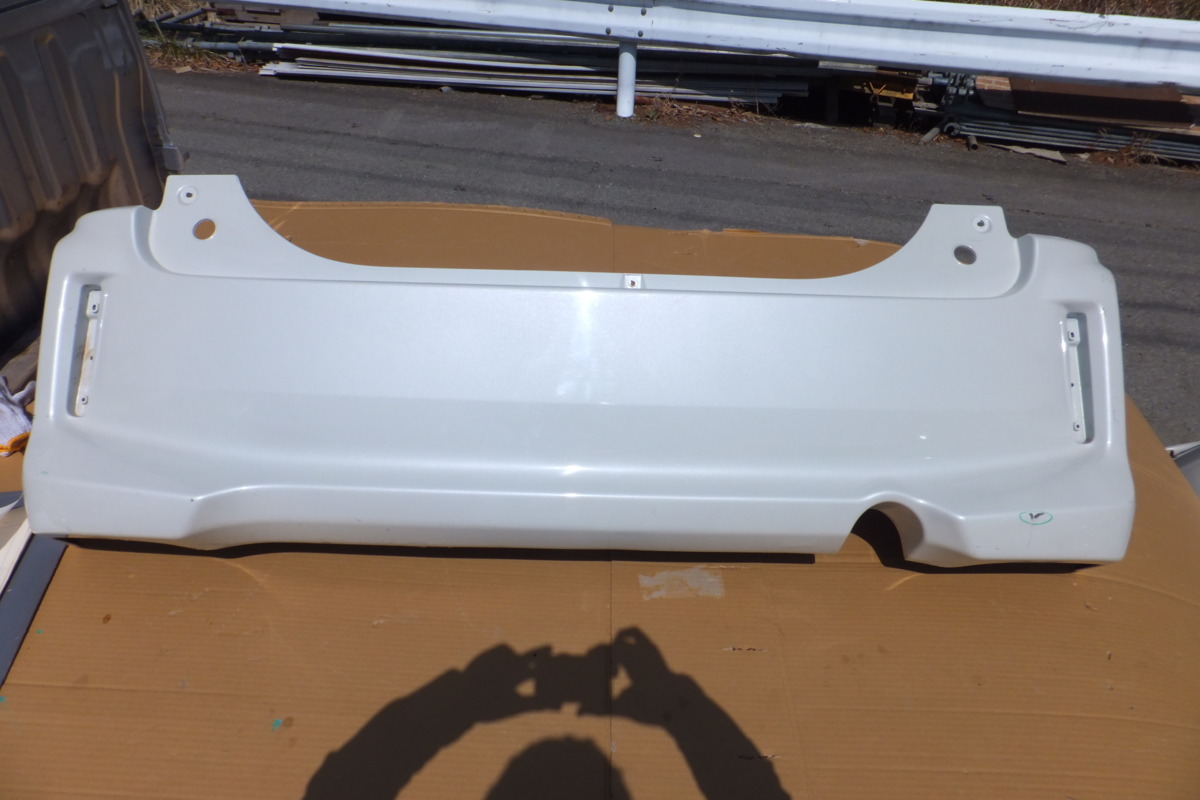 スズキ ソリオ MA36S 純正 リアバンパー 71811-81P5 白 TBP630拍卖