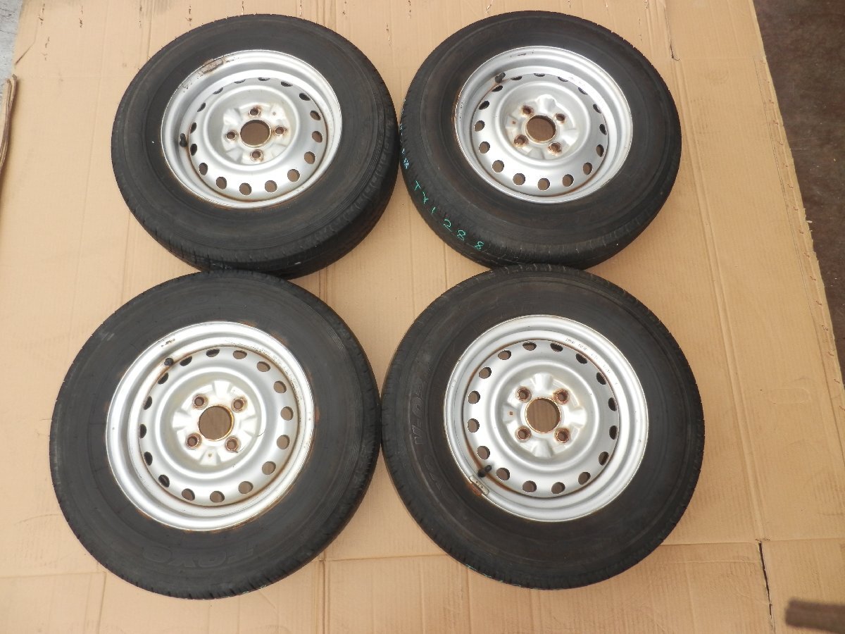 日産 ADバン 165/R13 LT タイヤ スチール銀&ラジアル 4本組 4穴 TOYO トーヨー TY1288拍卖