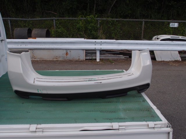 スバル レヴォーグ VM4 リア バンパー 57704VA030 白 TBP875拍卖