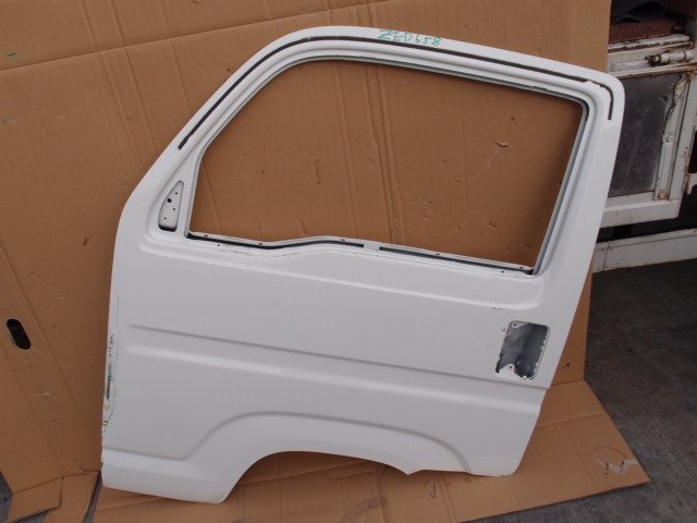 ホンダ アクティ トラック JA7 助手席ドア フロント 左ドア パネル 白 ZEP658拍卖