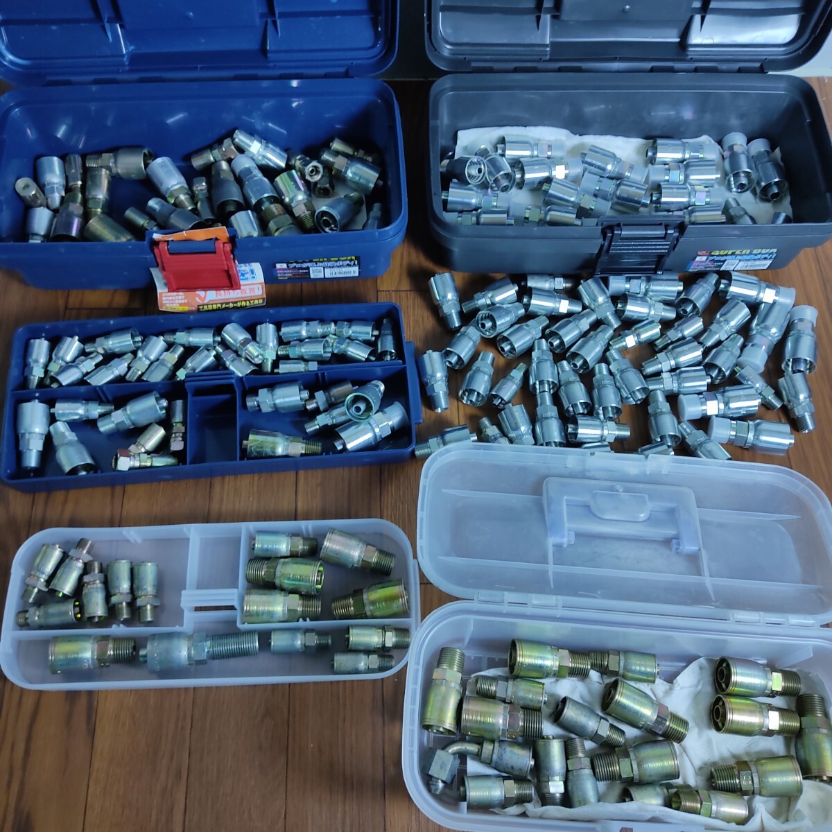 oo259 油圧ホース屋引退品 ホース金具 口金 約16.5kg(ケース込)1001-04 08 等拍卖