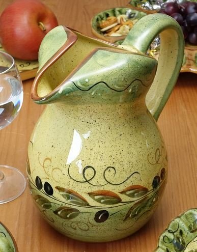 ポルトガル製 輸入雑貨 ピッチャー 水差し オリーブ柄 リビングスタジオ 直輸入 デカンタ ジャグ グリーン PFA-941G-OV 送料無料拍卖