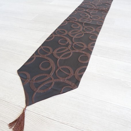 輸入雑貨 テーブルランナー テーブルセンター モダン ブラウン リビングスタジオ 直輸入 クラシック タッセル テーブルクロス 1308WUJ002拍卖