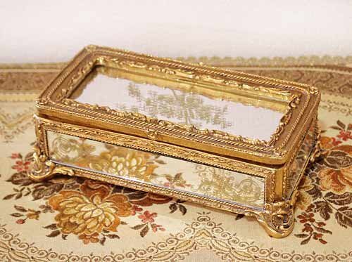 輸入雑貨 小物入れ ジュエリーボックス ミラー リビングスタジオ 直輸入 ピルケース クラシック ロココ シャビー アンティーク 1383015拍卖