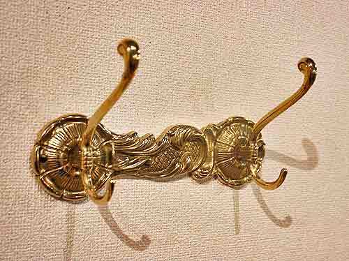 イタリア製 輸入雑貨 コートハンガー フック 真鍮 ブラス リビングスタジオ コートフック 壁掛け ロココクラシック 姫系 C3-101 送料無料拍卖