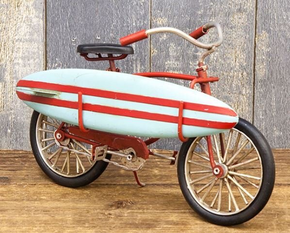 輸入雑貨 置物 Surf Bicycle 自転車 ブリキ ミニカー リビングスタジオ ビンテージ アンティーク サーフボード 赤 1610A-8984拍卖