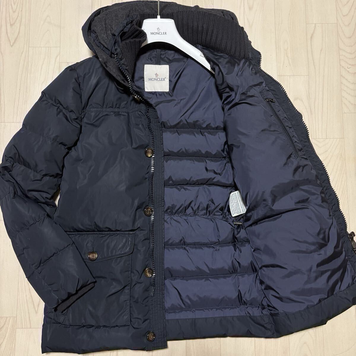 Lサイズ相当◎ MONCLER モンクレール LUDOVIC GIUBBOTTO ダウンジャケット キルティング フード付き Wジップ ネイビー メンズ 2拍卖