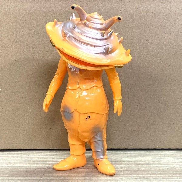 送料無料◆カネゴン ソフビ 円谷プロ 当時物 ウルトラ怪獣シリーズ ビンテージ 昭和レトロ ウルトラQ バンダイ フィギュア 中古品拍卖