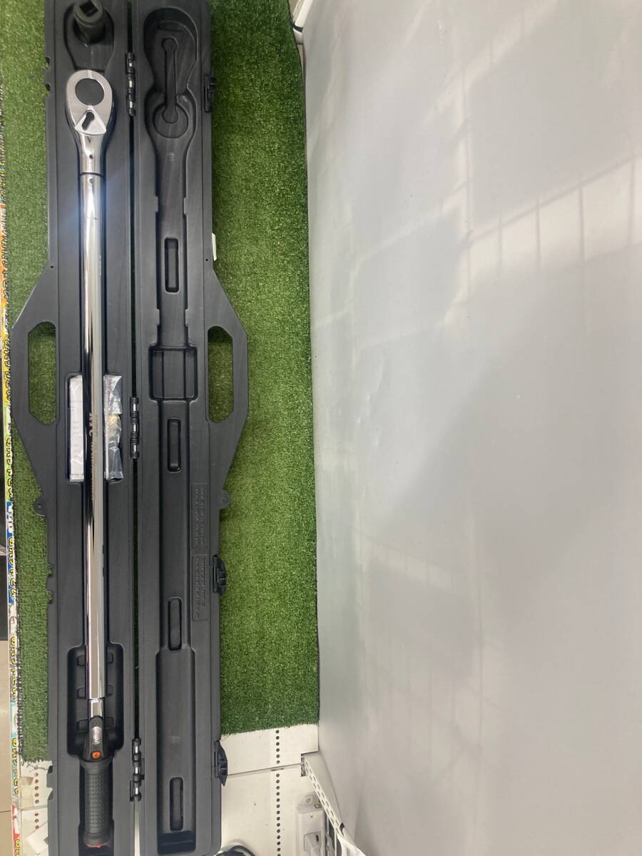 【中古品】KTC GW800-06 19.0sq.プレセット型トルクレンチ(トルク測定範囲:150~800N・ m) IT6RTA6T0VRL拍卖