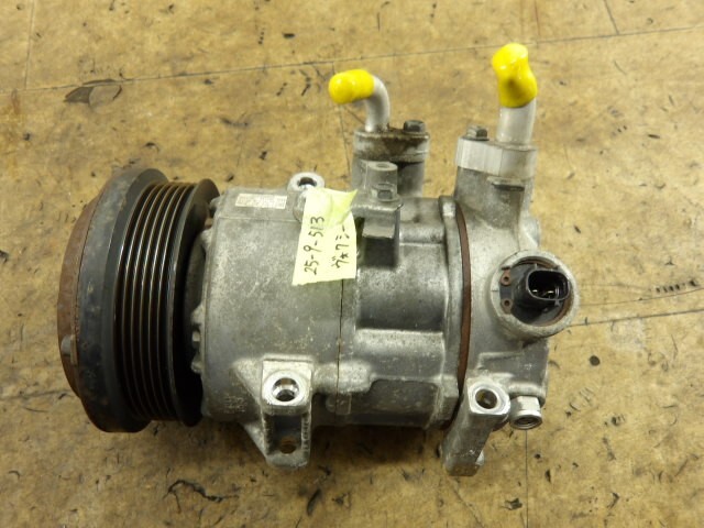 ヴォクシー  ZRR75W エアコンコンプレッサー 1F7 デンソー 447260-1944 88310-28640拍卖