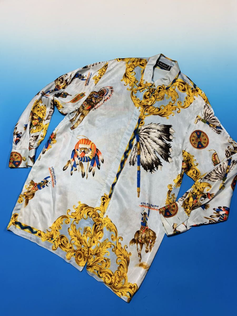 istante イタリア製 シルクブラウス  総柄 柄ブラウス VERSACE ブルー系 長袖拍卖