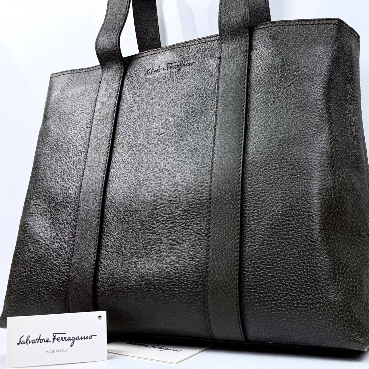 現行近<極美品/大容量> Salvatore Ferragamo フェラガモ メンズ トート バッグ 肩掛け ショルダー A4 ビジネス ロゴ オールレザー 拍卖