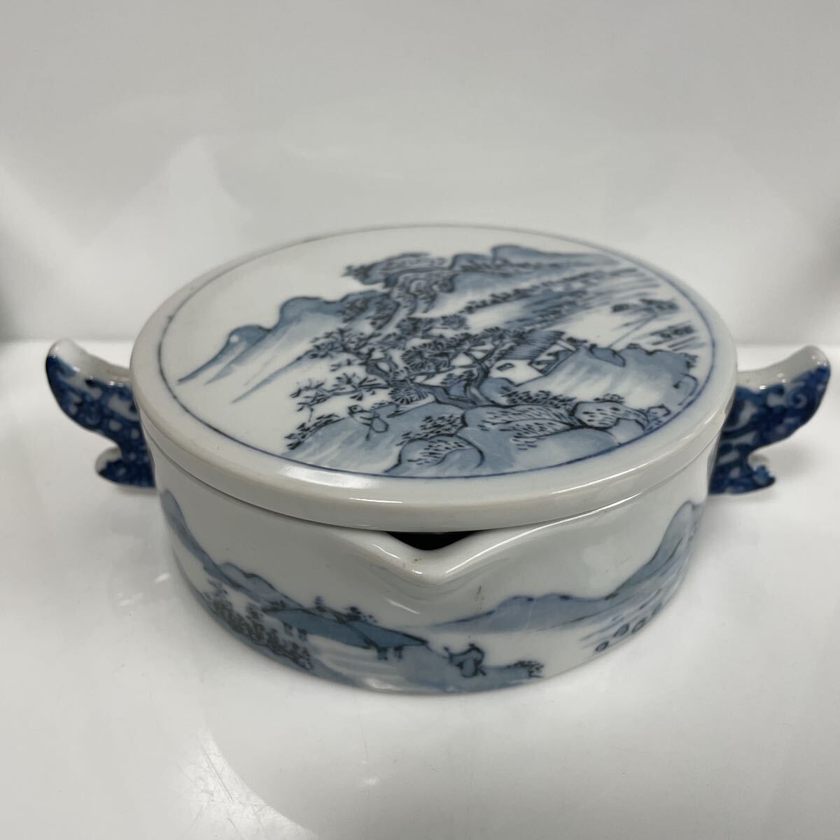 弘梅堂 墨池 山水 中 美濃焼 筆洗 筆置き 書道 陶器 墨入れ 硯 書道道具 唐物 青華 古美術 書道具拍卖