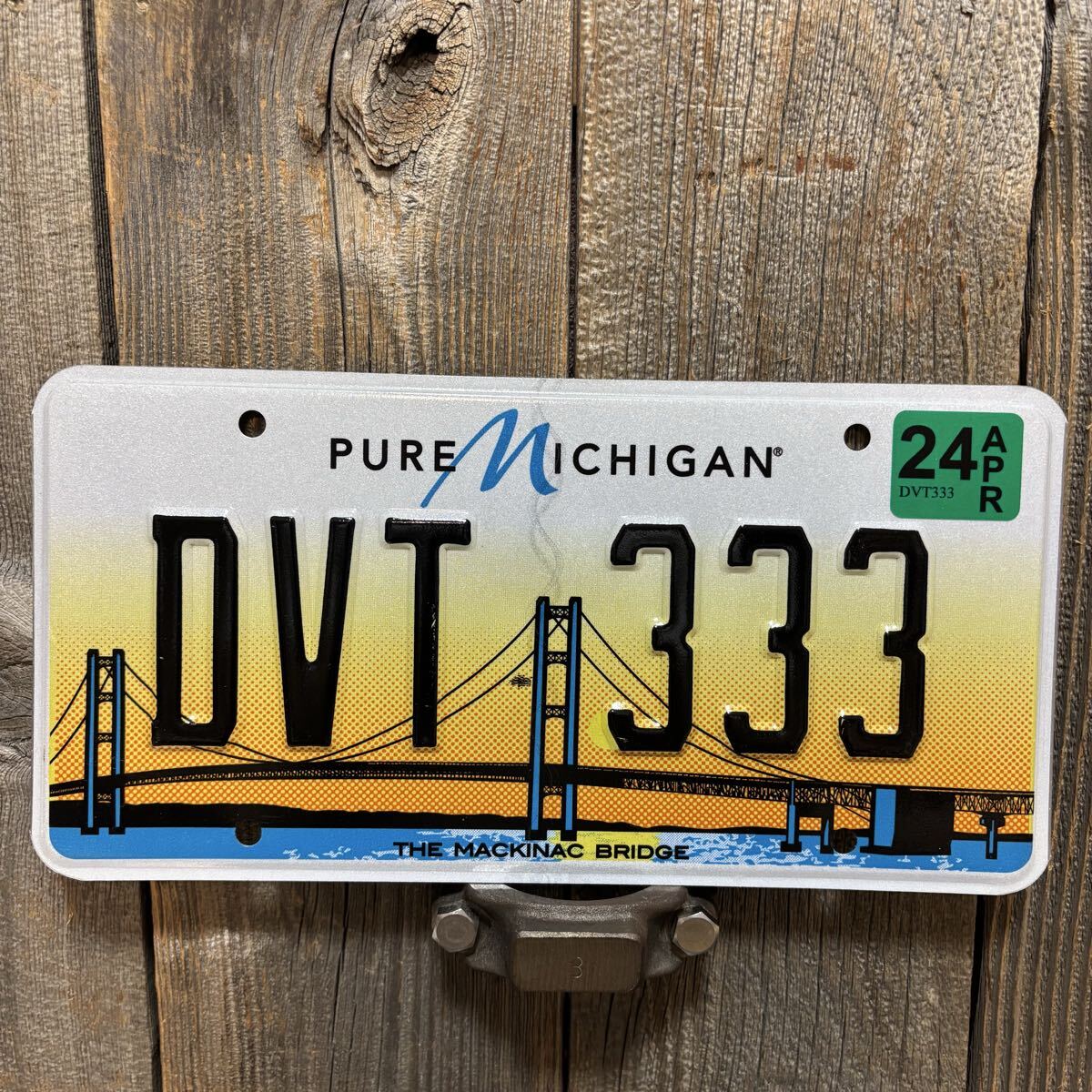 333 激レアゾロ目アメリカ ナンバープレート ライセンスプレートテネシー州検)アメリカ雑貨ガレージ雑貨アメ車シボレーダッジフォード拍卖