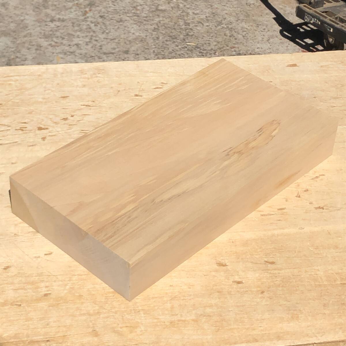 送料無料!銀杏【A474A】379×199×57mm イチョウ 彫刻 木彫 まな板 木工 天然木 自然素材 材木 木材 乾燥材 無垢材《銘木すずめや》拍卖