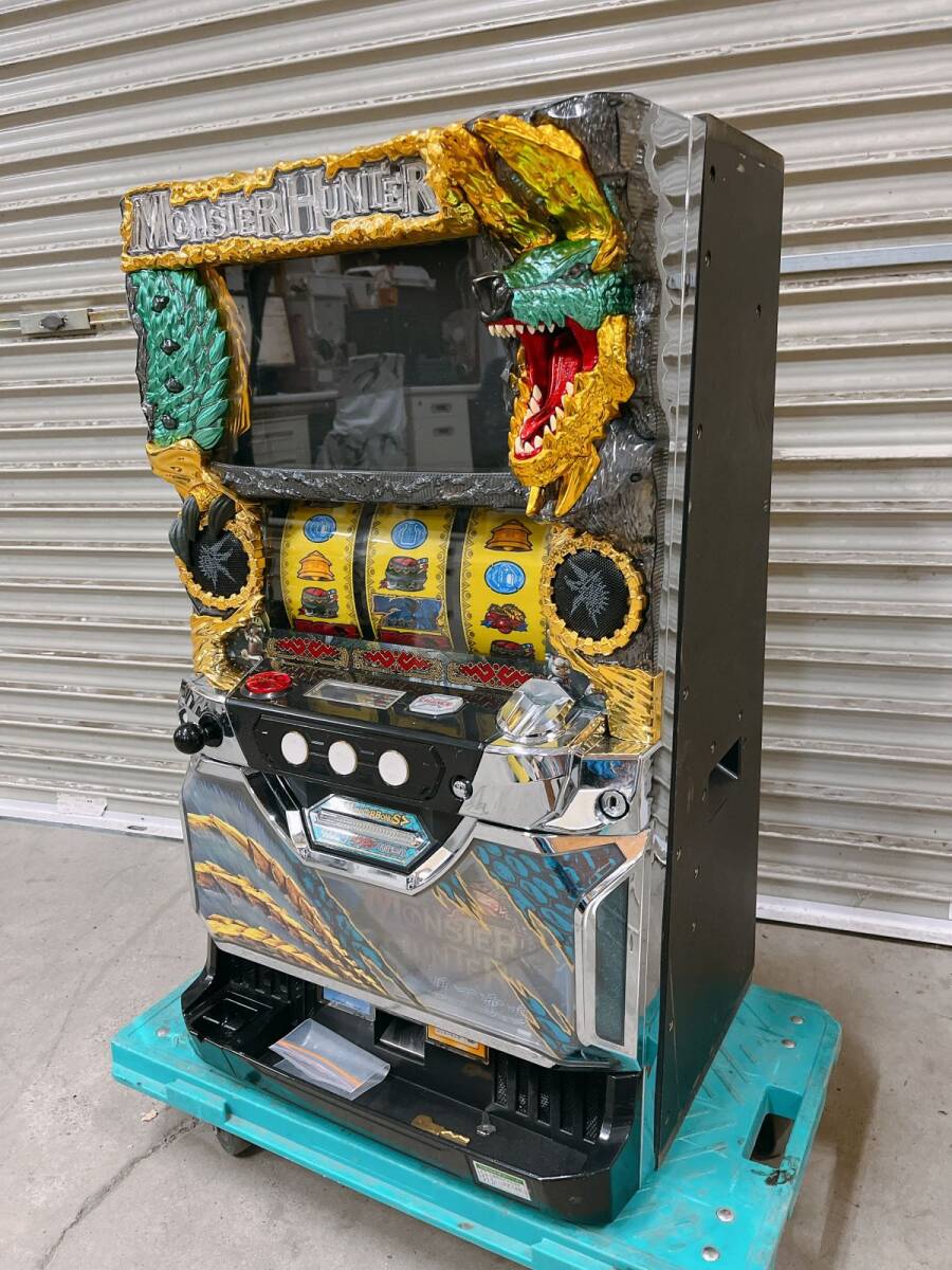 中古 パチスロ 実機 エンターライズ モンスターハンター 月下雷鳴 ZX スロット コイン不要機 引取歓迎 茨城県常陸大宮市 1003あら1 J 佐拍卖