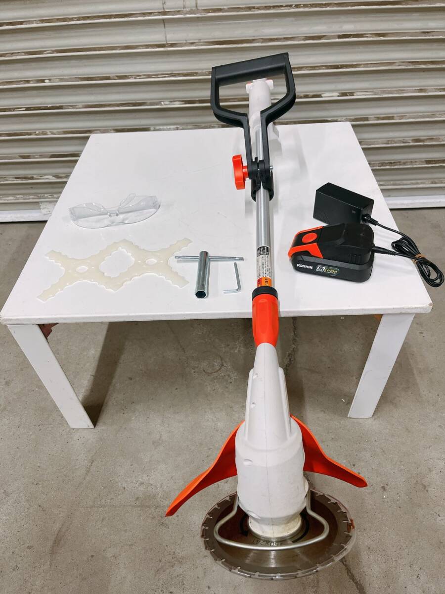 中古 工進 koshin グラストリマ SGC-180 18V バッテリー式 充電式 草刈り機 バッテリー 引取歓迎 茨城県常陸大宮市 1016あら3 E1 180拍卖