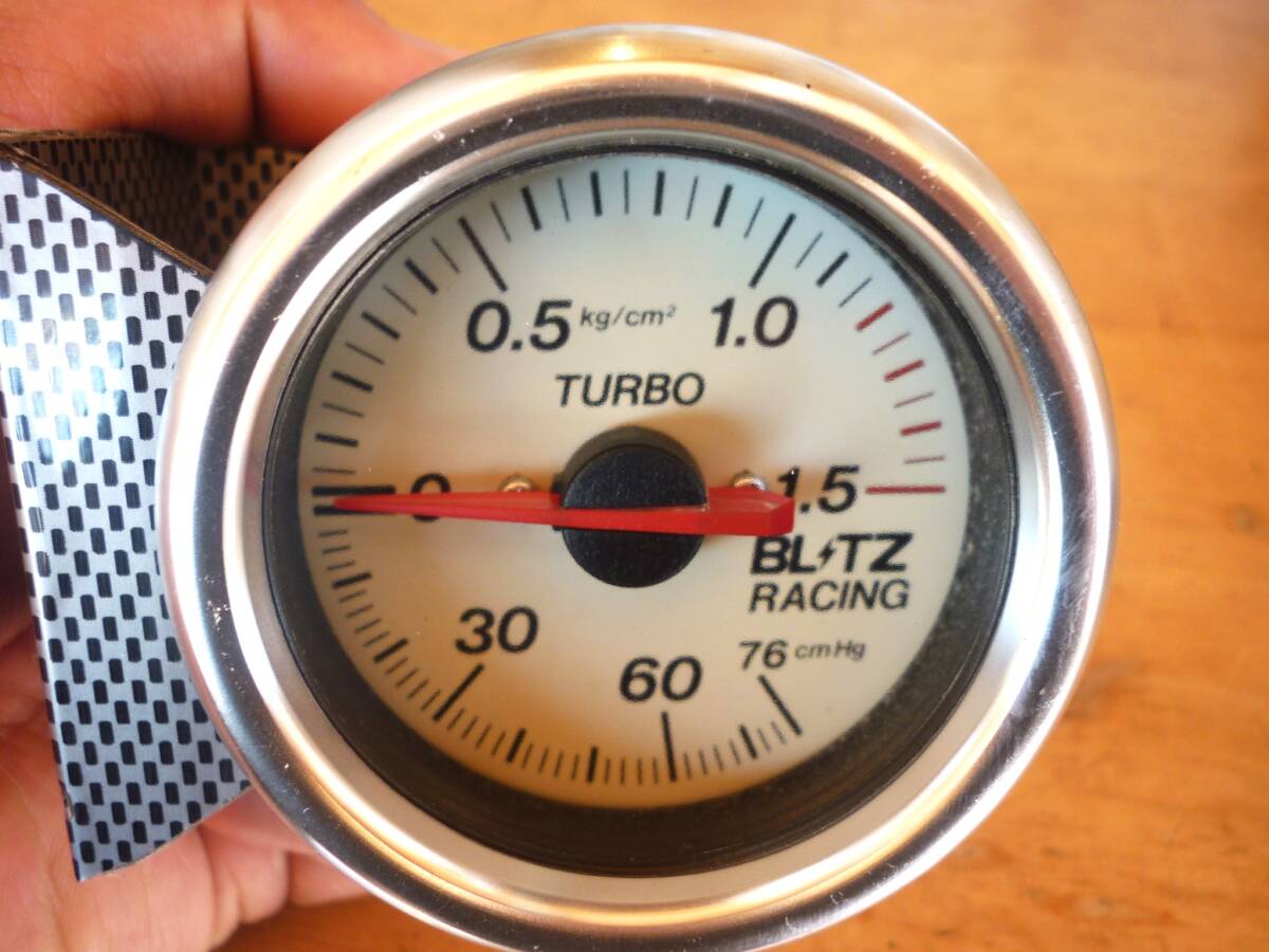 60パイ 白 グリーンLED打替 安心の消毒済 ブリッツ 機械式 ブースト計 メーター・イルミOK 送料600円もOK拍卖