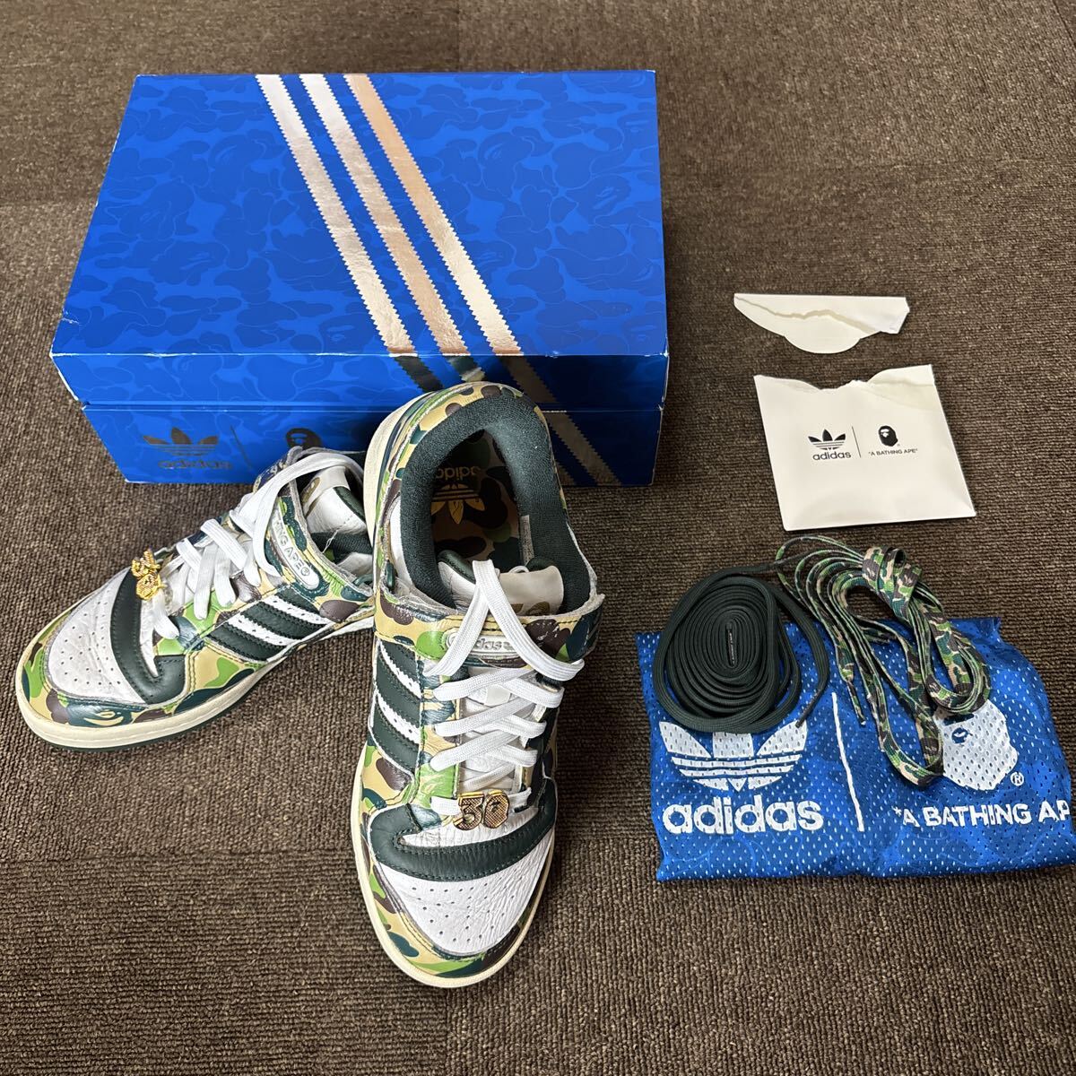 アベイシングエイプ A BATHING APEアディダス adidas・ Forum 84 BAPE Low・サイズ25.5cm・中古拍卖