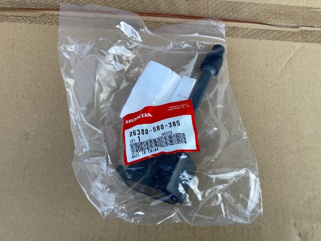 3915 フィット GP5 イグニッションコイル 新品未使用品 06300-5R0-305 4本セット拍卖
