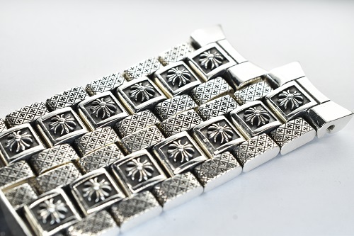 CHROME HEARTS ★★WロックフラットCHプラスウォッチブレスレット18.5㎝【127g】正規品 拍卖